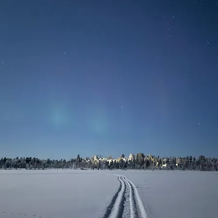 Mama's House Skandinavia In Ivalo Akujärvi